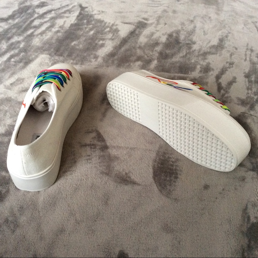 NIB Steve Madden Fink Real Love Platform Sneakers - Picture 4 of 4